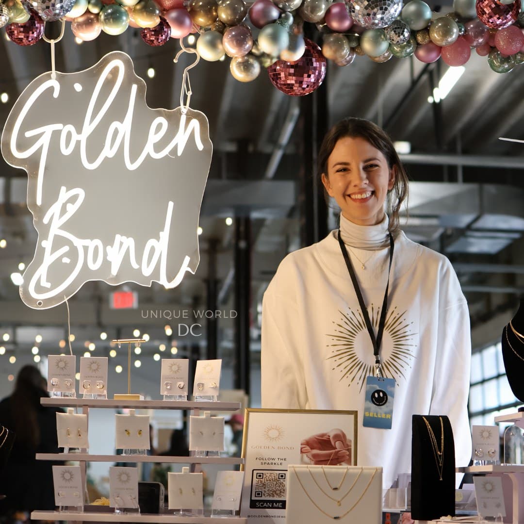 golden bond employee smiling